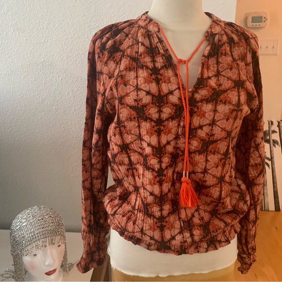 Anthropologie Porridge Peasant Blouse. Spliced neck with tassel tie. 100% cotton - Picture 6 of 15